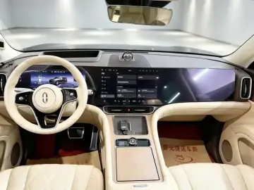 2024 Aito M9 с пробегом 70 000 км