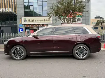 2025 Aito M9 с пробегом 38 000 км