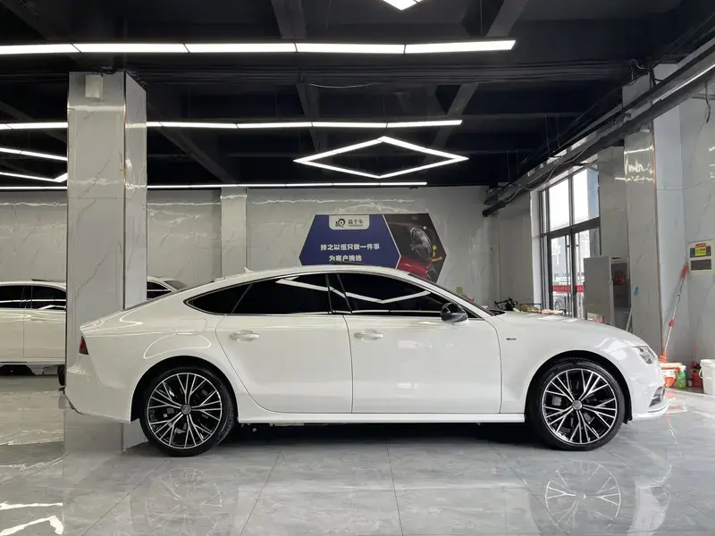 2018 Audi A7 с пробегом 88 000 км