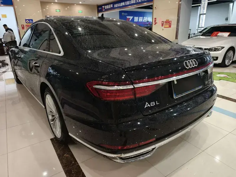 2021 Audi A8 с пробегом 118 200 км