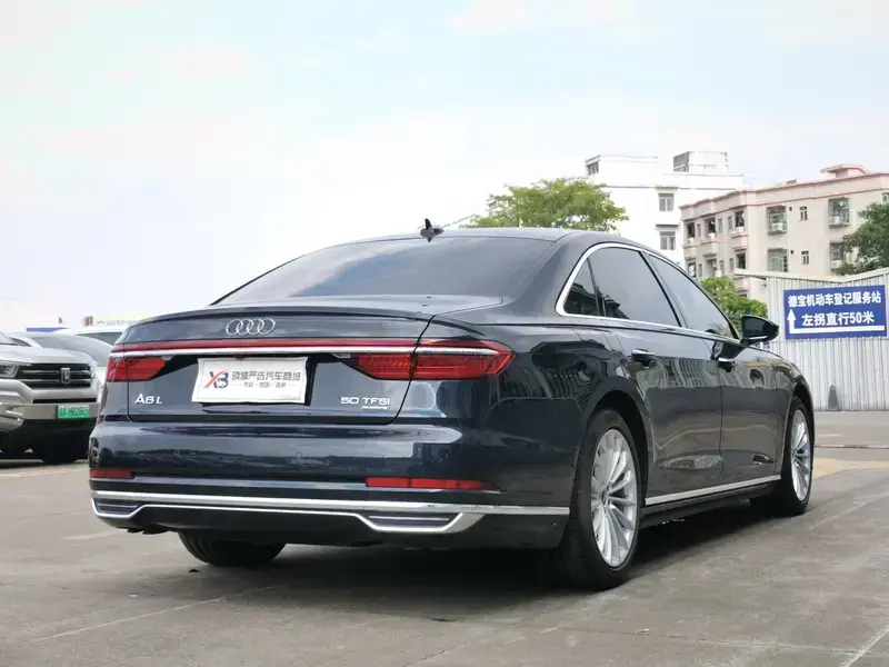 2021 Audi A8 с пробегом 73 000 км