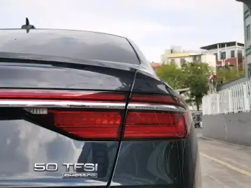 2021 Audi A8 с пробегом 73 000 км