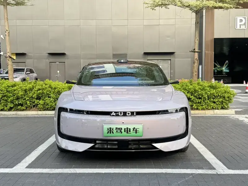 2026 Audi E5 с пробегом 19 000 км
