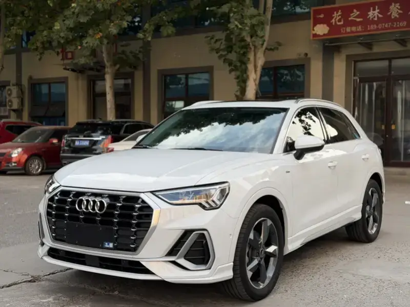 2021 Audi Q3 с пробегом 29 000 км