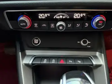 2022 Audi Q3 с пробегом 96 000 км