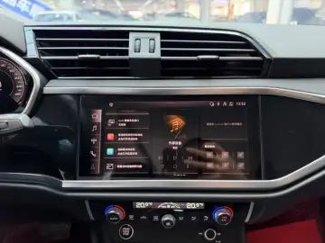2022 Audi Q3 с пробегом 96 000 км