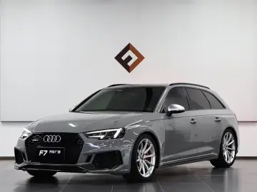 2019 Audi RS 4 с пробегом 72 000 км
