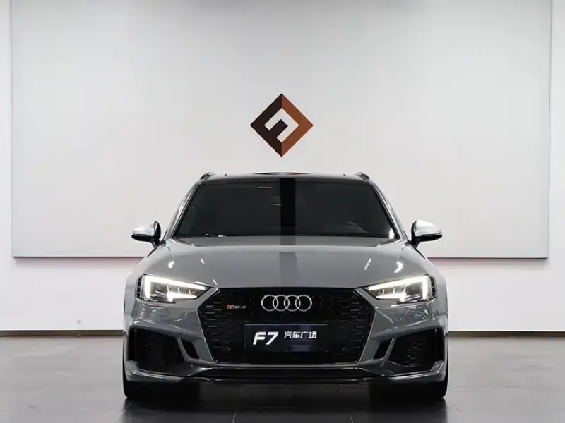 2019 Audi RS 4 с пробегом 72 000 км