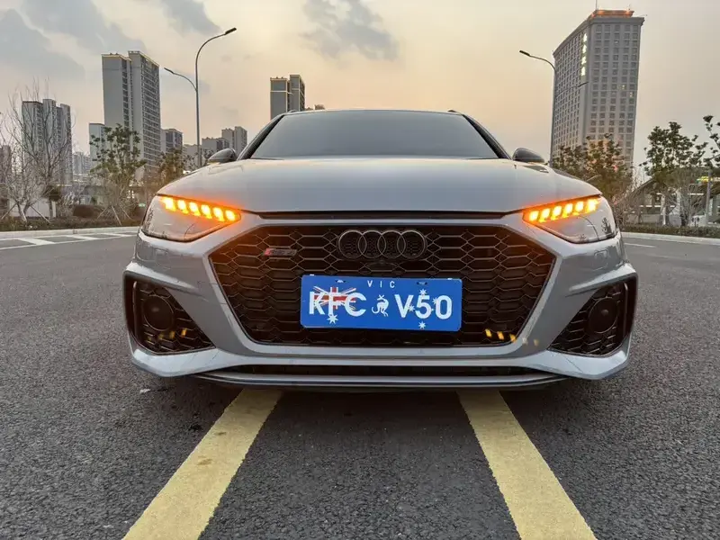 2022 Audi RS 4 с пробегом 36 000 км