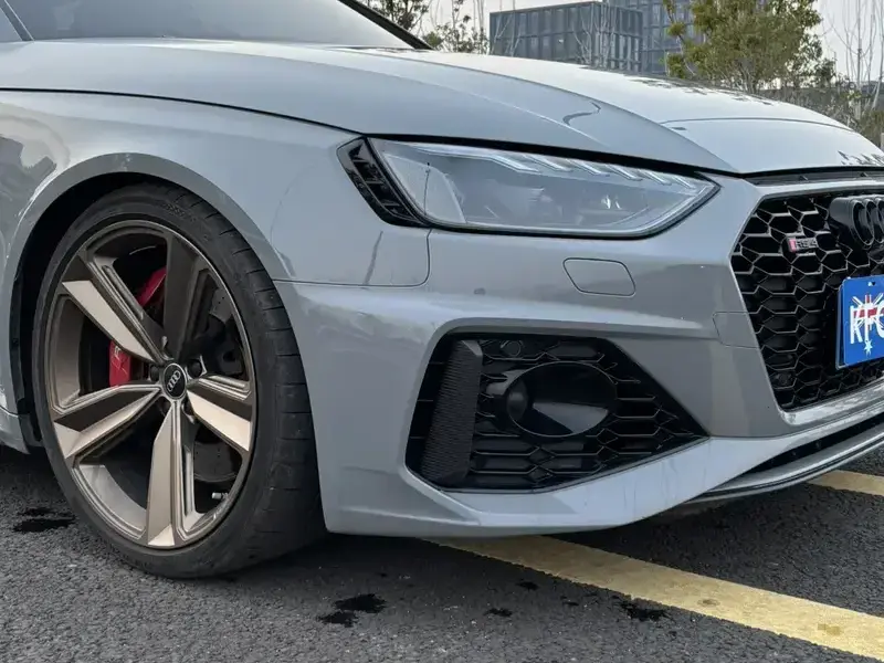 2022 Audi RS 4 с пробегом 36 000 км