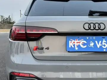 2022 Audi RS 4 с пробегом 36 000 км