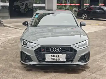 2021 Audi S4 с пробегом 22 000 км