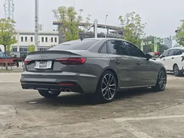 2021 Audi S4 с пробегом 22 000 км