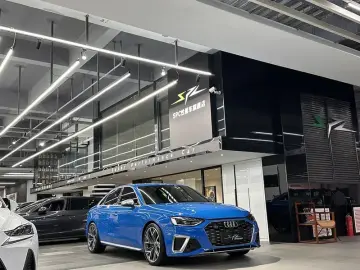 2021 Audi S4 с пробегом 94 600 км