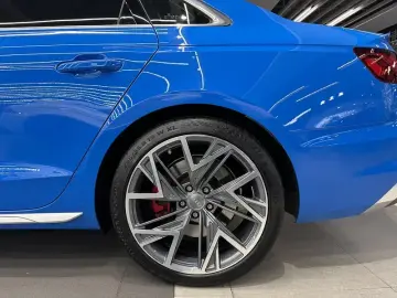 2021 Audi S4 с пробегом 94 600 км