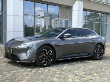 2025 Avatr 06 с пробегом 21 000 км