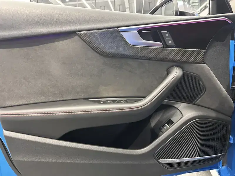 2021 Audi S4 с пробегом 94 600 км