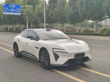 2025 Avatr 06 с пробегом 5 500 км