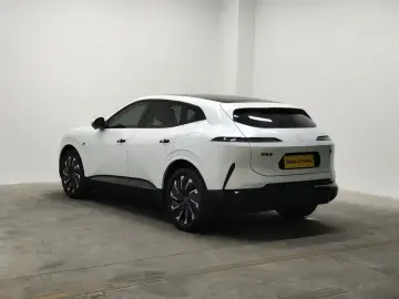 2024 Avatr 07 с пробегом 22 400 км