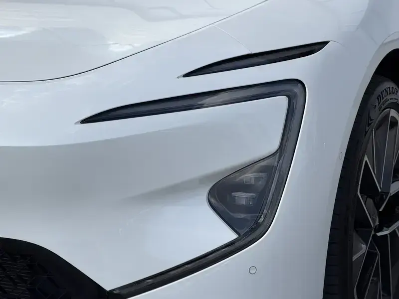 2025 Avatr 12 с пробегом 20 000 км