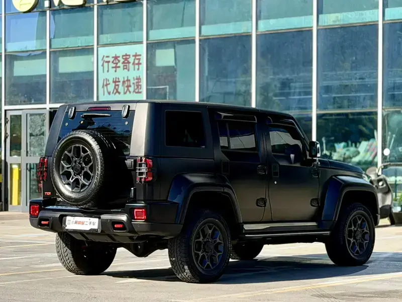 2024 BAIC BJ40 с пробегом 43 000 км