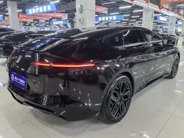 2026 Avatr 12 с пробегом 13 000 км