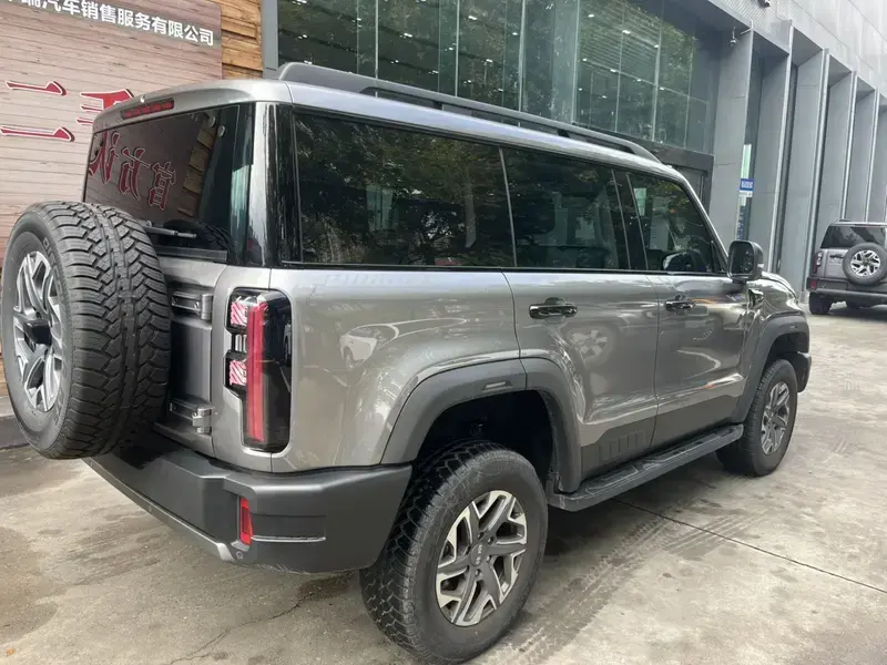 2026 BAIC BJ40 с пробегом 5 800 км