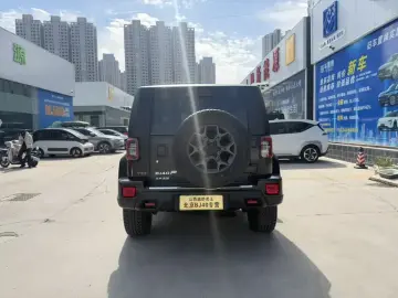 2024 BAIC BJ40 с пробегом 34 000 км