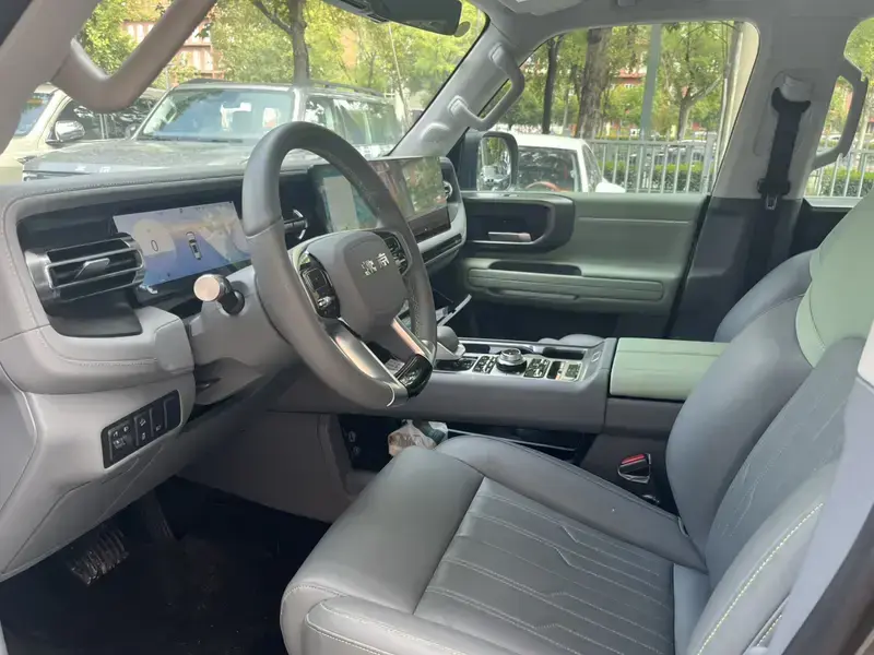 2026 BAIC BJ40 с пробегом 5 800 км