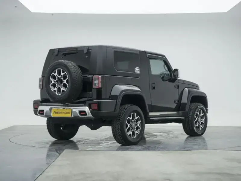 2024 BAIC BJ40 с пробегом 32 800 км
