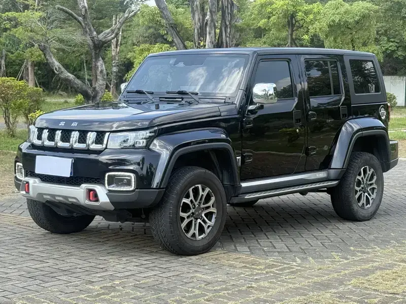 2023 BAIC BJ40 с пробегом 50 000 км
