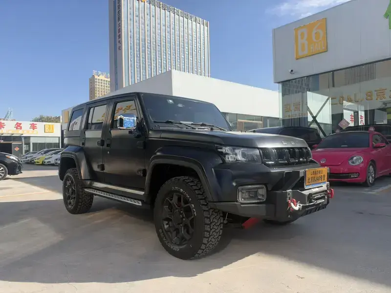 2021 BAIC BJ40 с пробегом 66 000 км