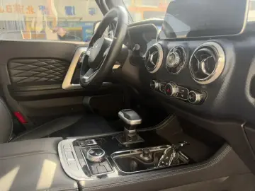 2021 BAIC BJ40 с пробегом 66 000 км