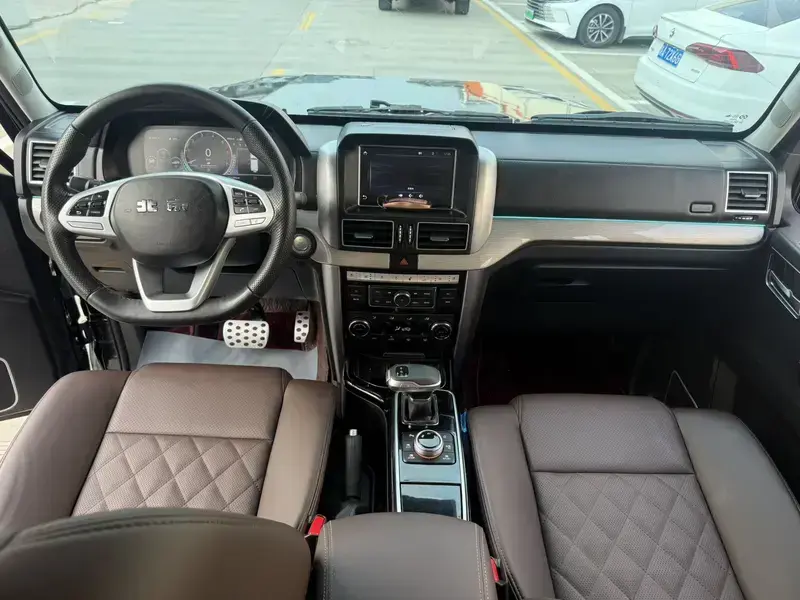 2020 BAIC BJ80 с пробегом 72 000 км