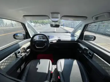 2022 Baojun Kiwi EV с пробегом 39 000 км