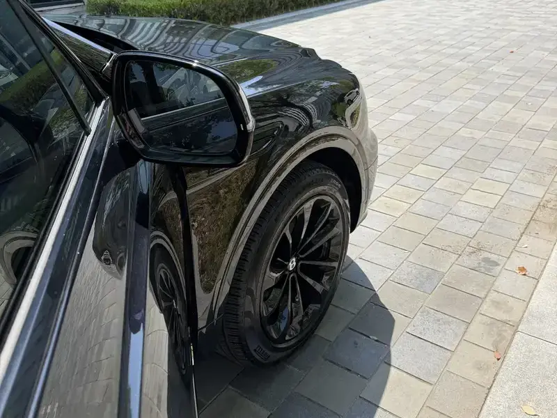 2024 Bentley Bentayga с пробегом 67 000 км