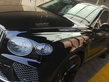 2024 Bentley Bentayga с пробегом 67 000 км