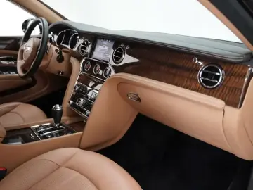 2017 Bentley Mulsanne с пробегом 10 000 км