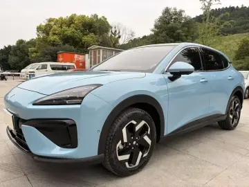 2024 Baojun Yunhai с пробегом 17 000 км