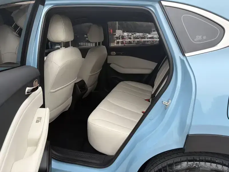 2024 Baojun Yunhai с пробегом 17 000 км