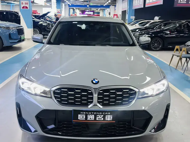 2025 BMW 3 серии с пробегом 30 000 км