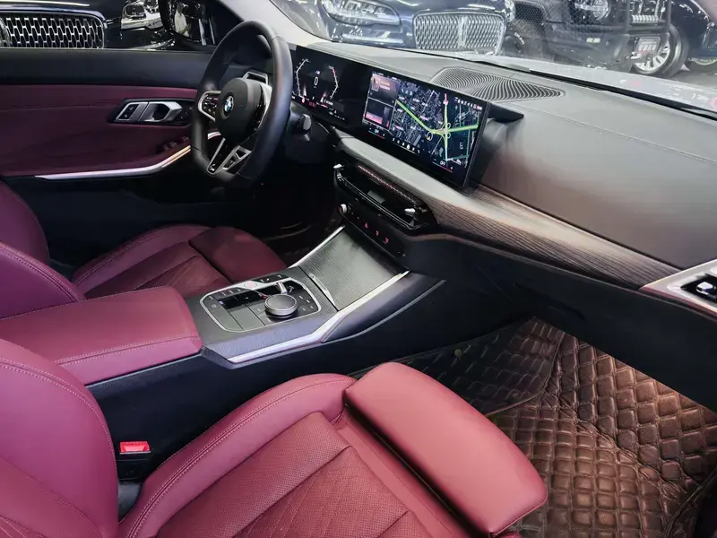 2025 BMW 3 серии с пробегом 30 000 км