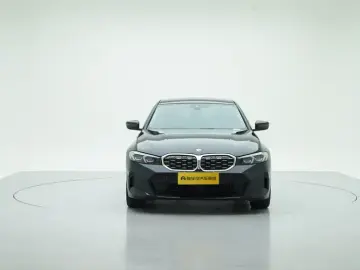 2025 BMW 3 серии с пробегом 16 700 км