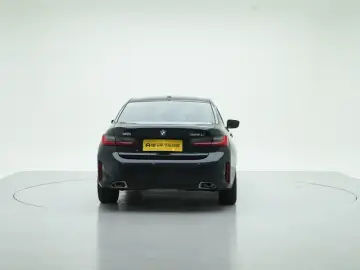2025 BMW 3 серии с пробегом 16 700 км