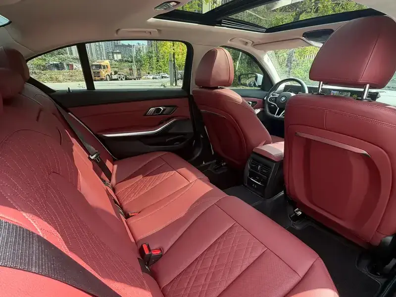 2026 BMW 3 серии с пробегом 14 000 км