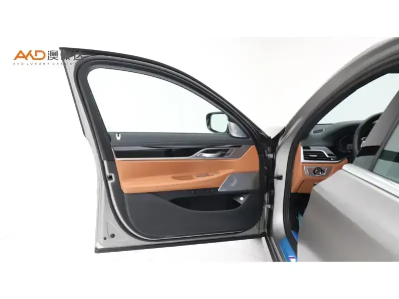 2022 BMW 7 серии с пробегом 76 800 км