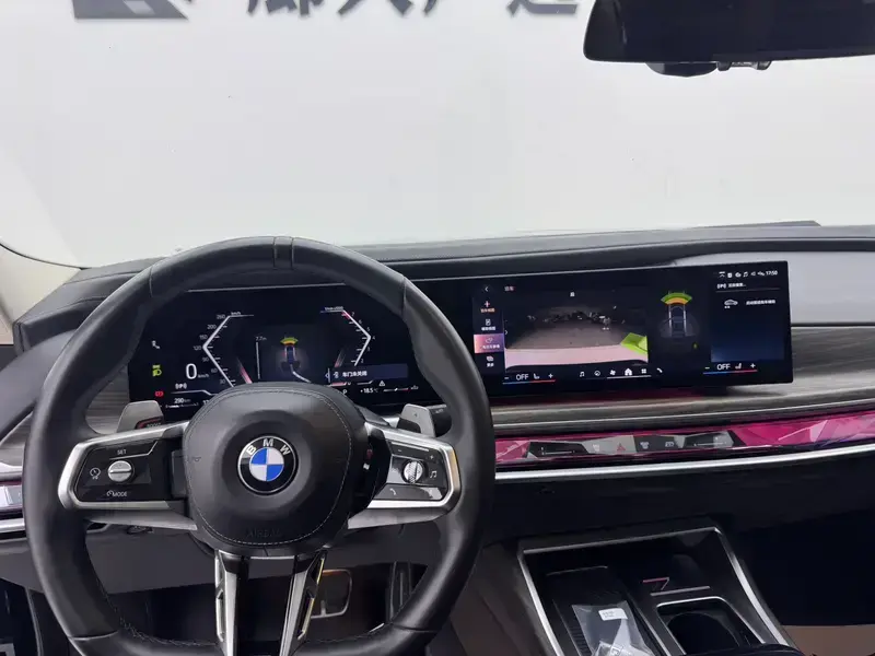 2023 BMW 7 серии с пробегом 36 000 км