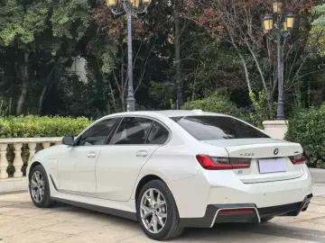 2023 BMW i3 с пробегом 39 000 км