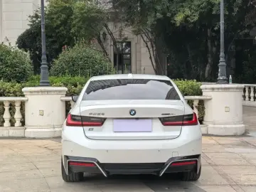 2023 BMW i3 с пробегом 39 000 км