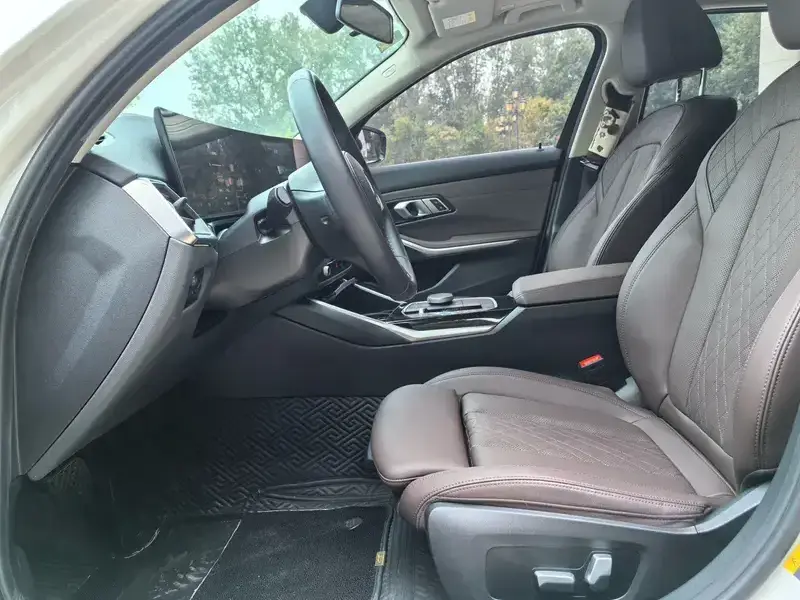 2023 BMW i3 с пробегом 39 000 км